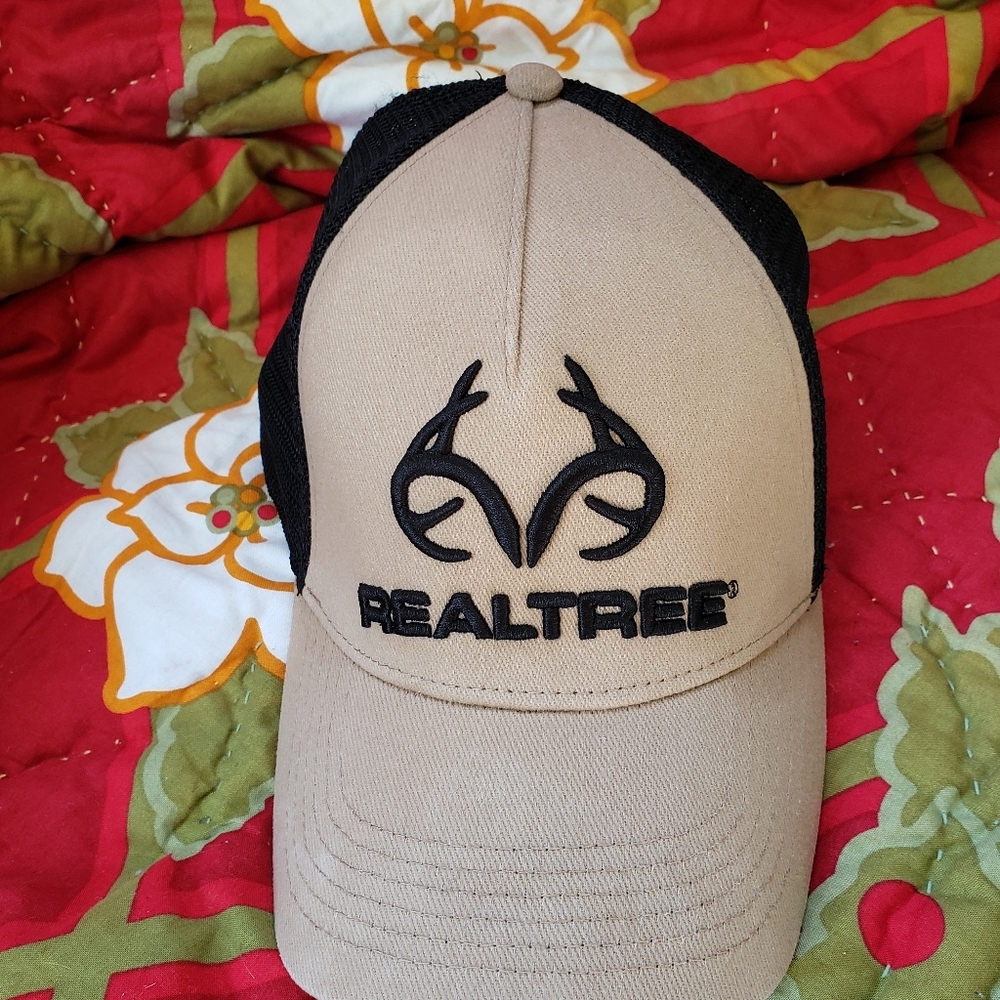 Realtree hat mens size Large-Xlarge